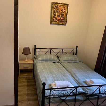 Shara Talyan Guest House & Tours Jereván Kültér fotó